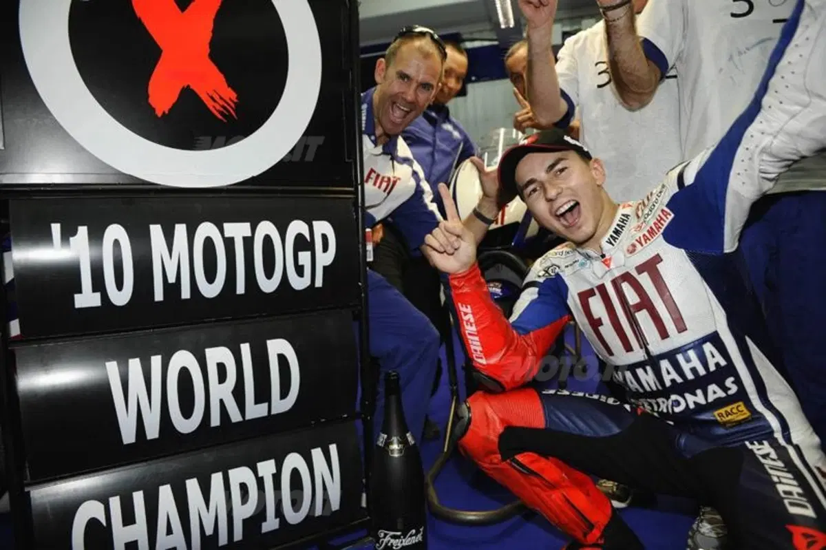 MotoGP. Le foto inedite del GP di Valencia (27)
