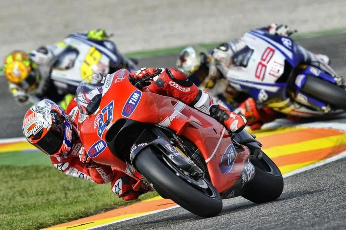 MotoGP. Le foto inedite del GP di Valencia (29)