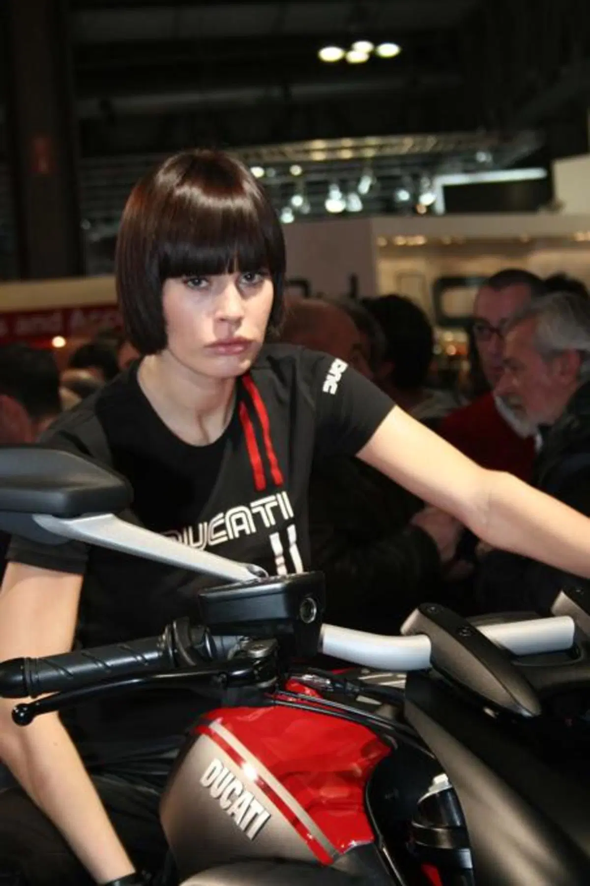 Girls ad Eicma 2010. Un'altra fotogallery da non perdere!