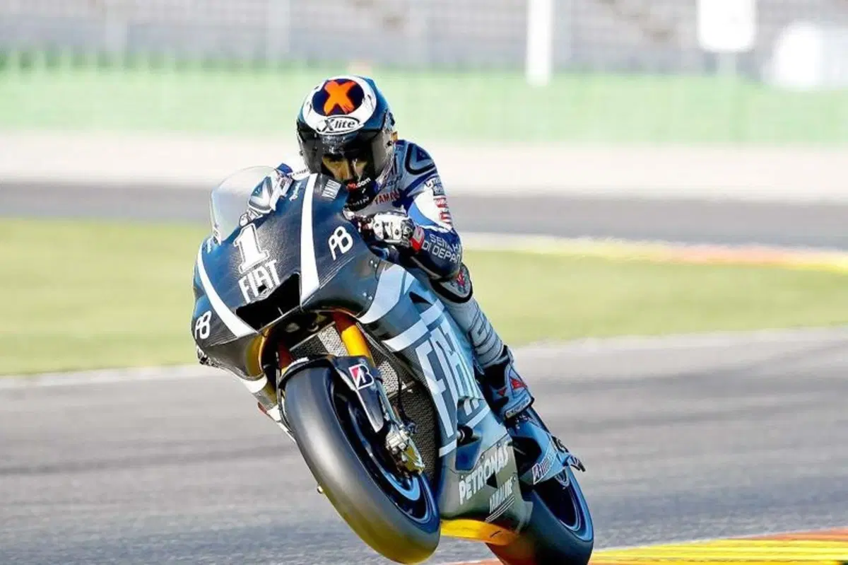Test. Stoner il più veloce. Rossi fatica (2)