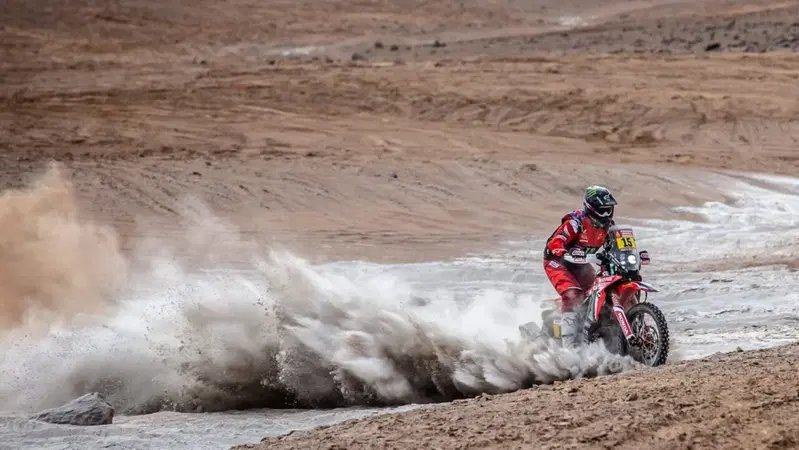 Dakar 19 100% Per&ugrave;. Marathon, 1&deg; Parte, Brabec (Honda) e Al Attiyah (Toyota)