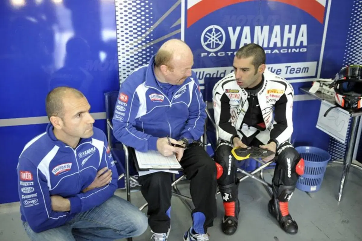 Test SBK. Melandri debutta sulla Yamaha Superbike (6)
