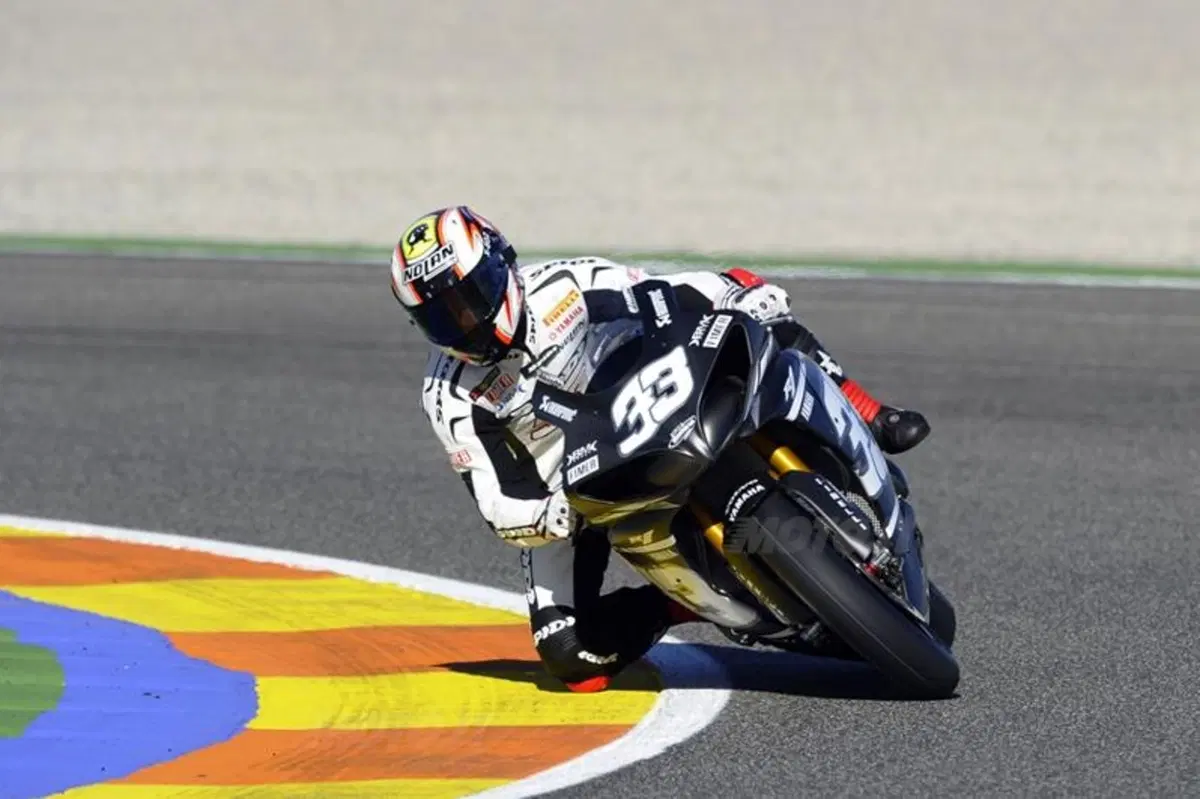 Test SBK. Melandri debutta sulla Yamaha Superbike (11)