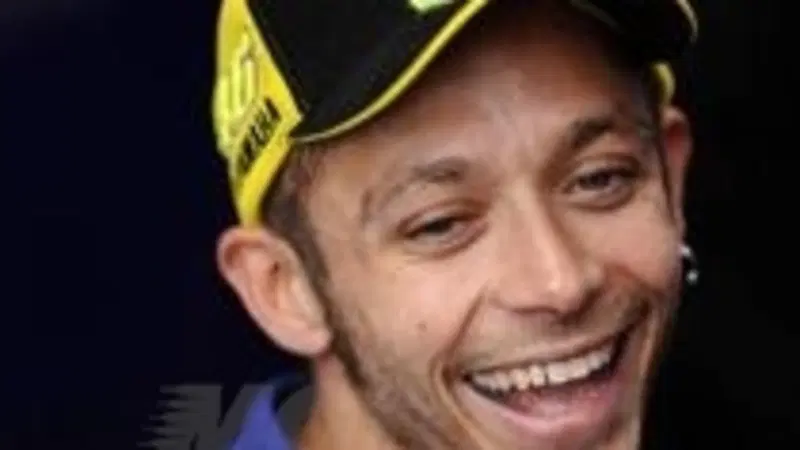 Effettuata con successo l'operazione alla spalla di Valentino Rossi