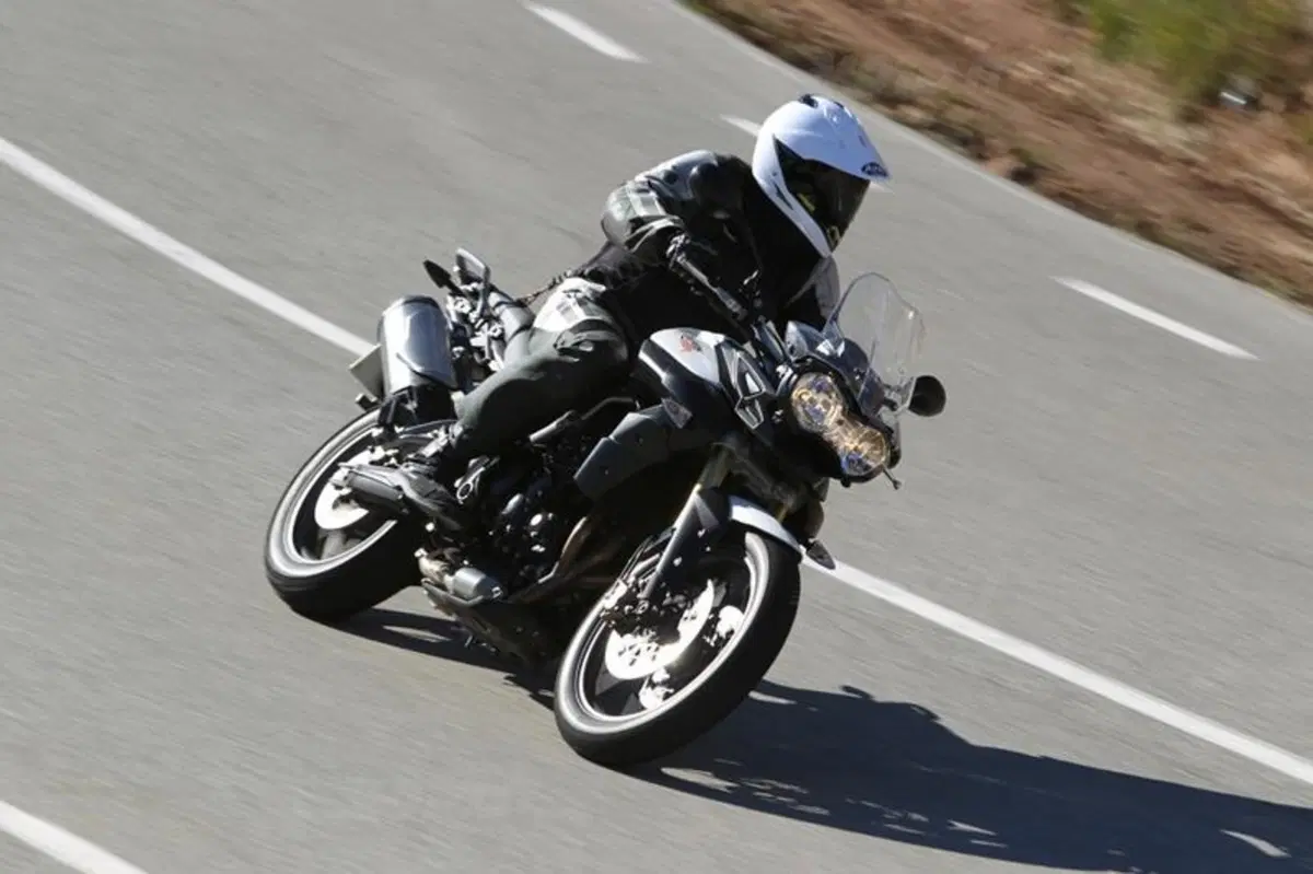 Triumph Tiger 800  (11)
