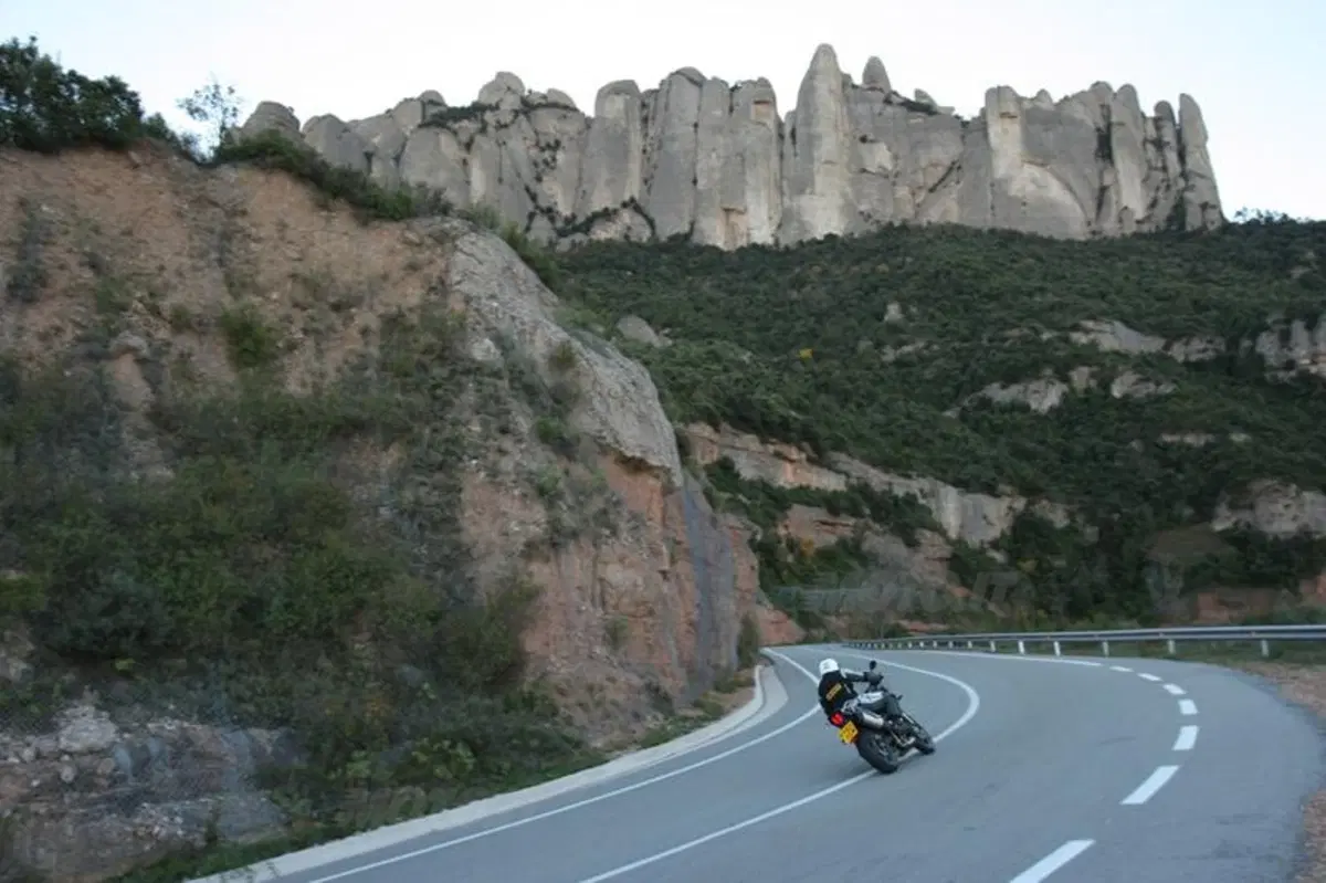 Triumph Tiger 800  (12)