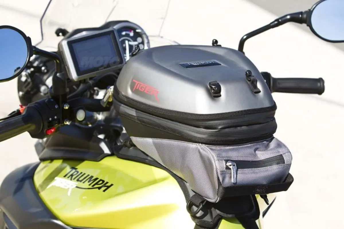 Triumph Tiger 800  (29)