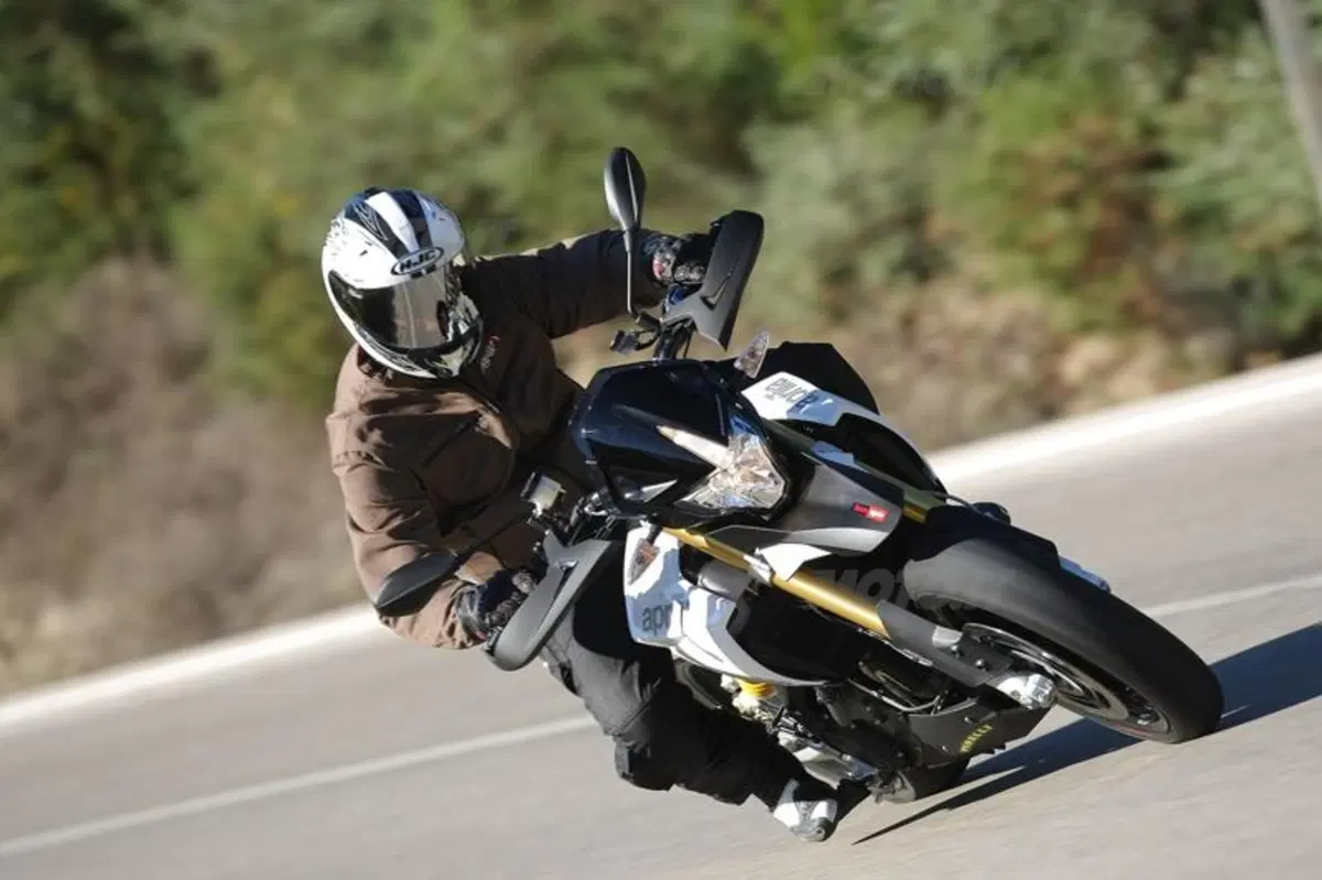 Aprilia Dorsoduro 1200 ABS - ATC  (9)