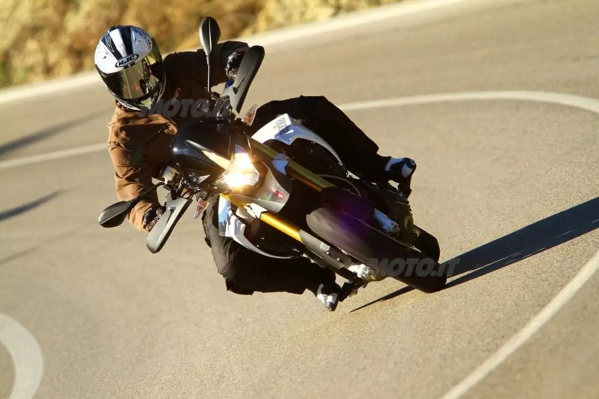 Aprilia Dorsoduro 1200 ABS - ATC  (11)