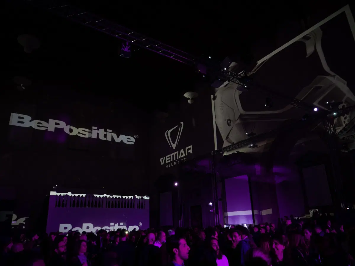 Moto.it, Vemar Helmets e BePositive. Ecco come abbiamo celebrato la moto al party più figo di Pitti  (5)