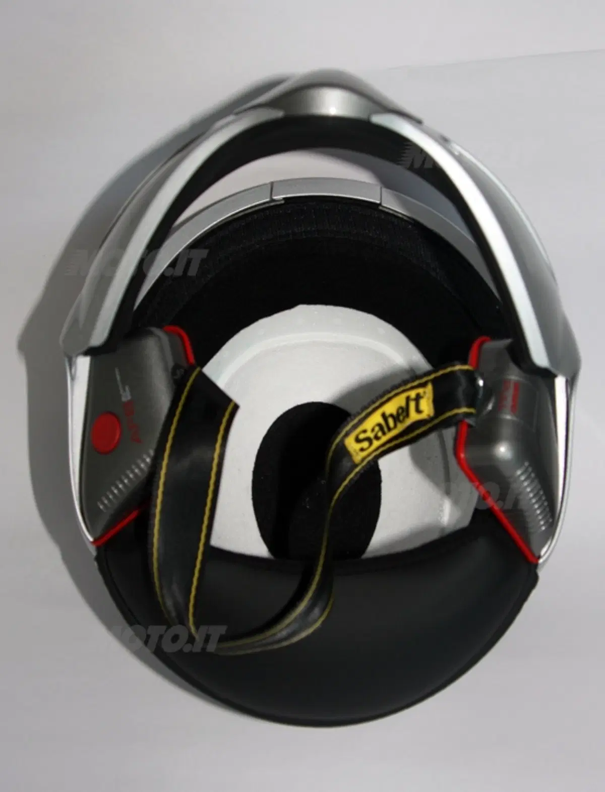 Casco Brembo B-Tech by New Max (13)