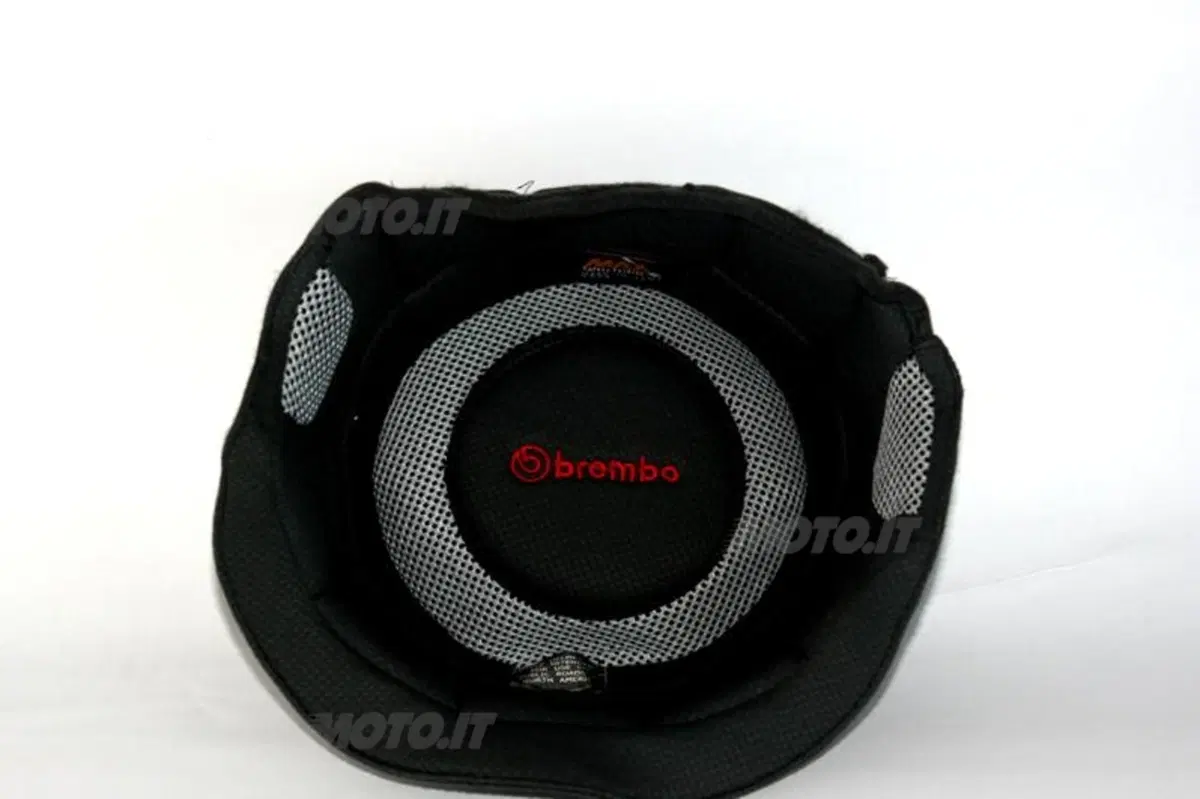 Casco Brembo B-Tech by New Max (14)