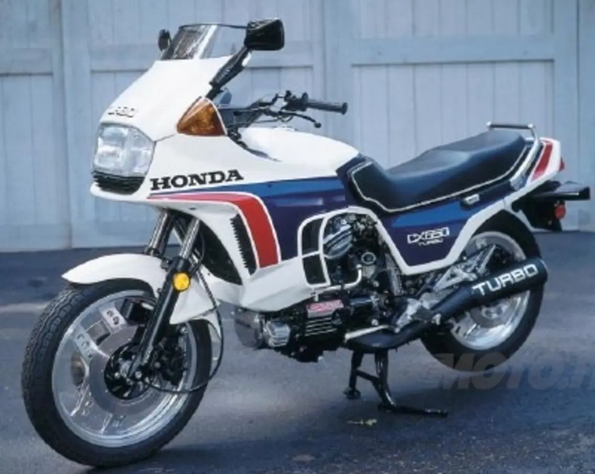 Massimo Clarke: "Le moto sovralimentate" (2)