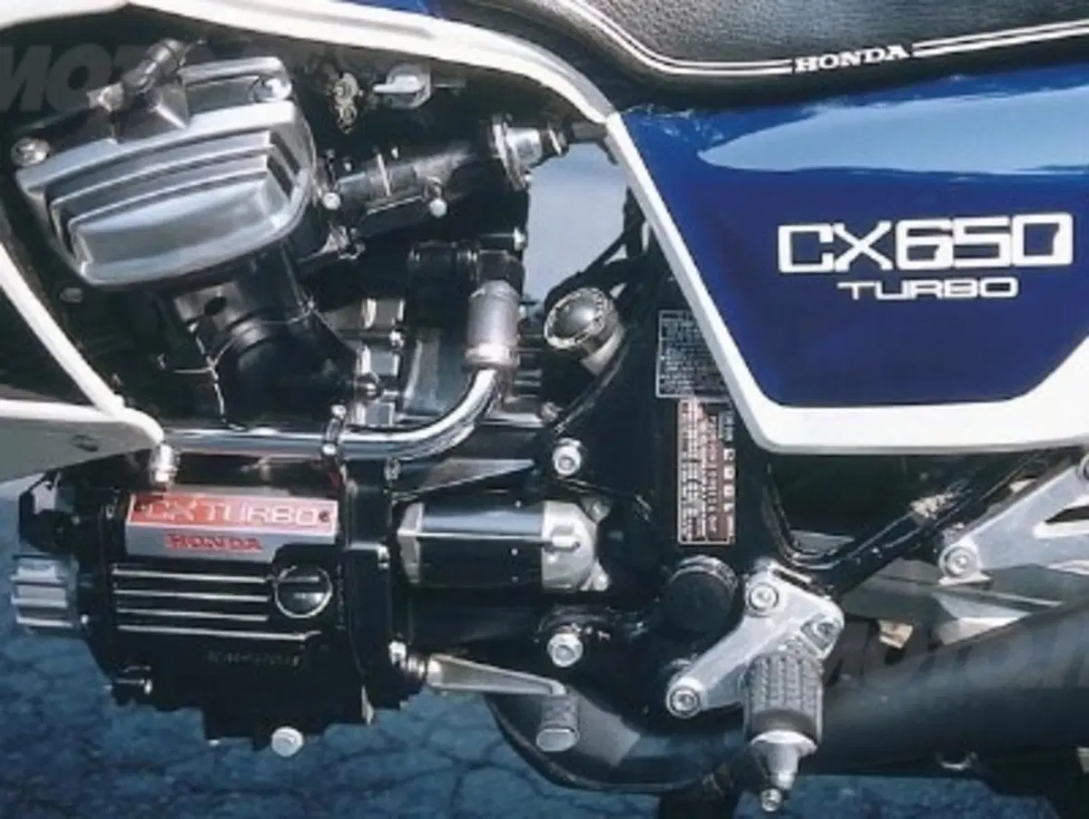 Massimo Clarke: "Le moto sovralimentate" (4)