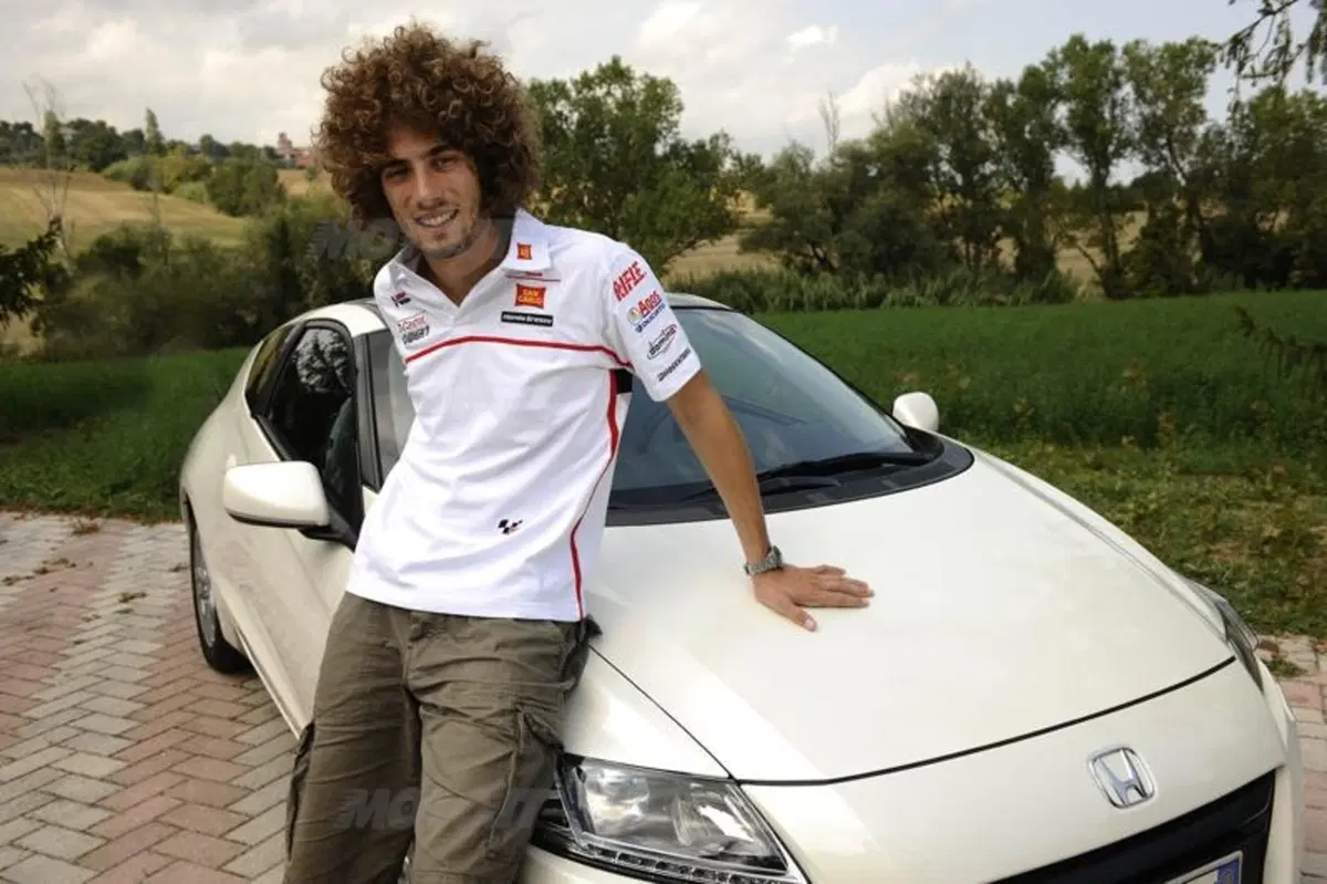 Honda CR-Z. Svelata l’auto di Simoncelli