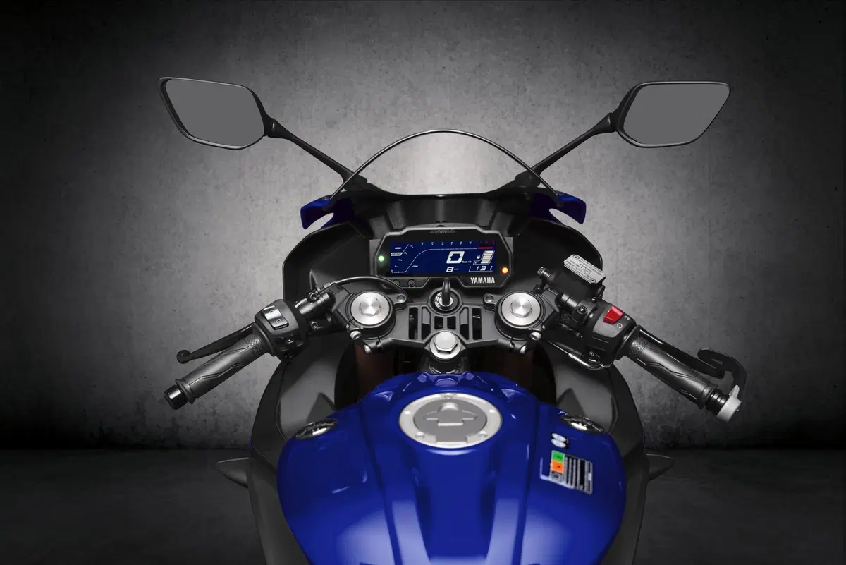 Yamaha YZF-R125 2019, TEST: carattere da vera sportiva (2)