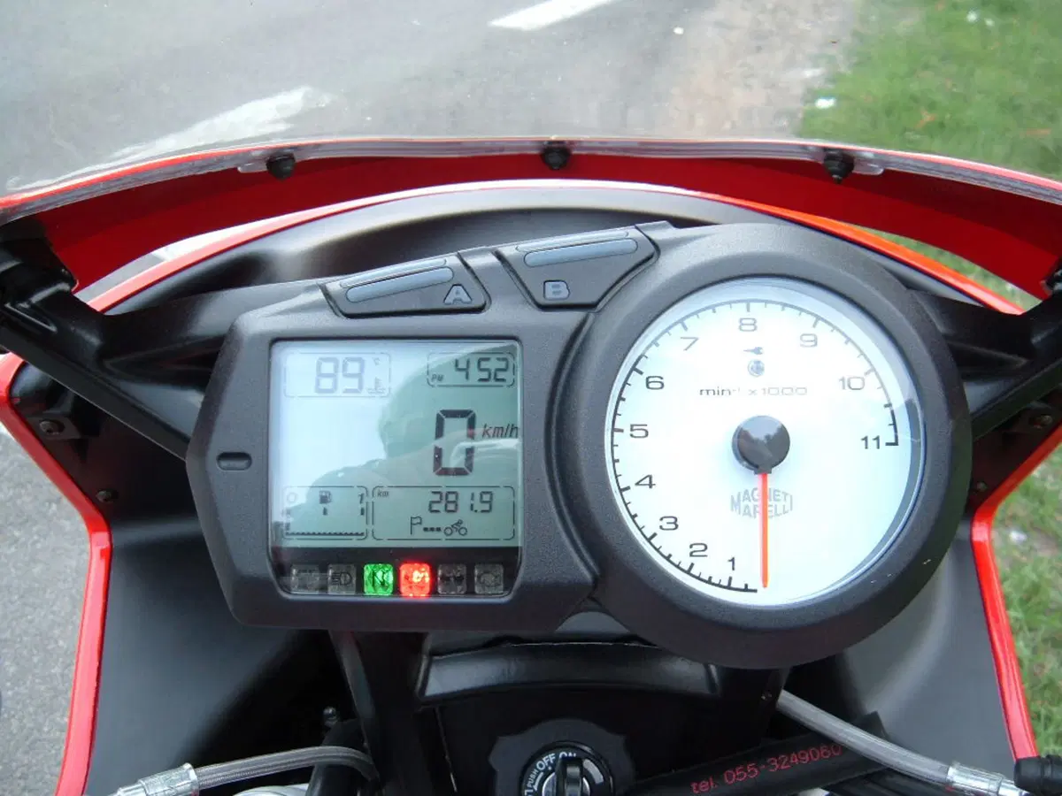 Ducati Multistrada 1100S  (11)