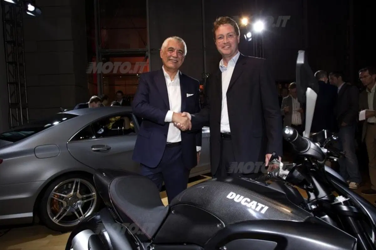 MotoGP: Mercedes AMG sarà sponsor della Ducati