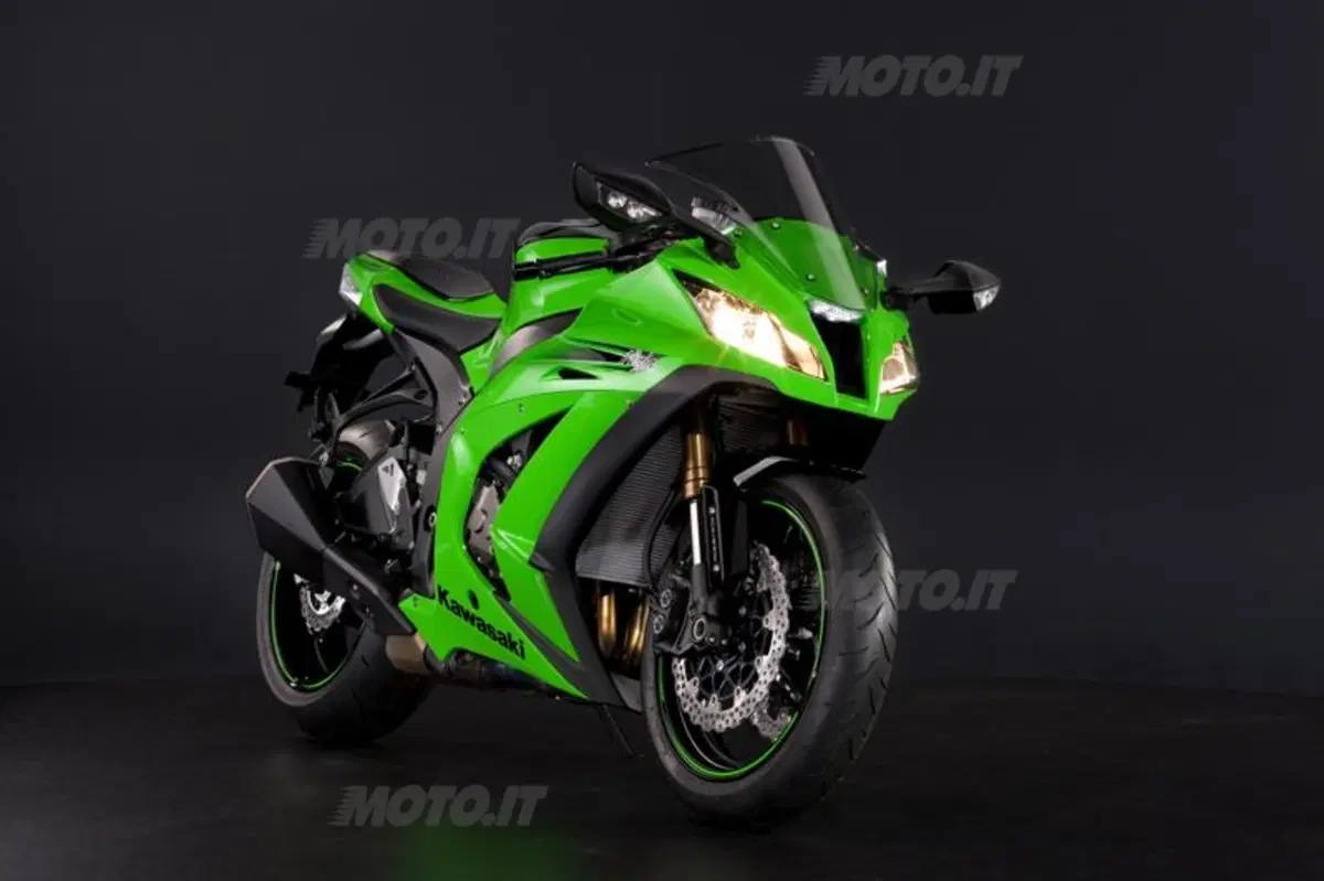 Kawasaki Ninja ZX-10R  (13)
