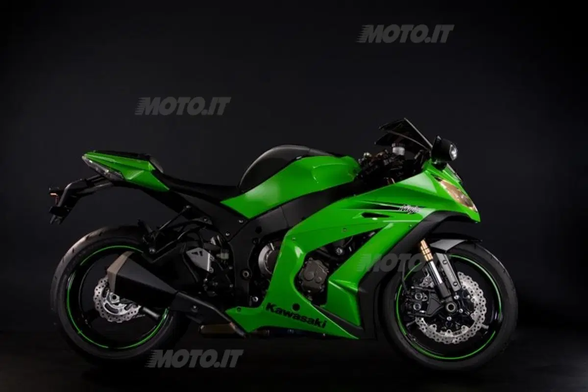 Kawasaki Ninja ZX-10R  (14)