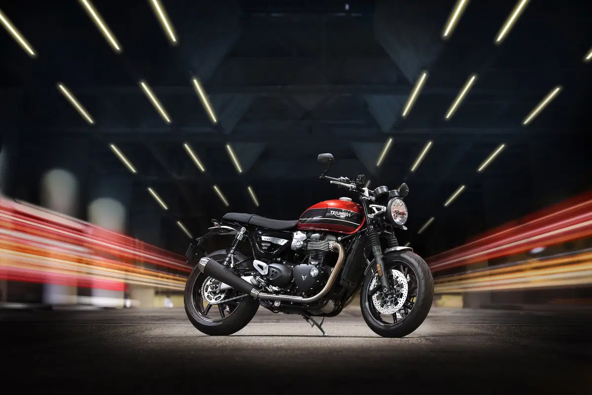 Triumph Speed Twin. Bella e brava (13)