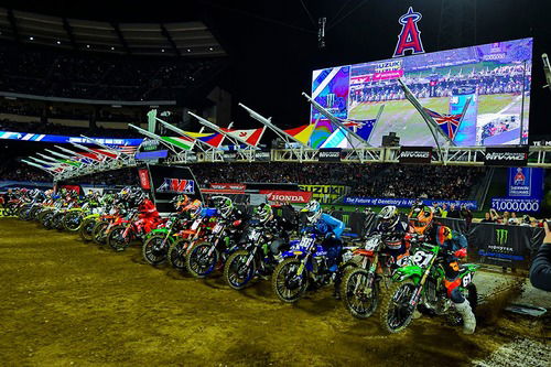 SX 2019. Webb alla prima in 450 ad Anaheim (9)