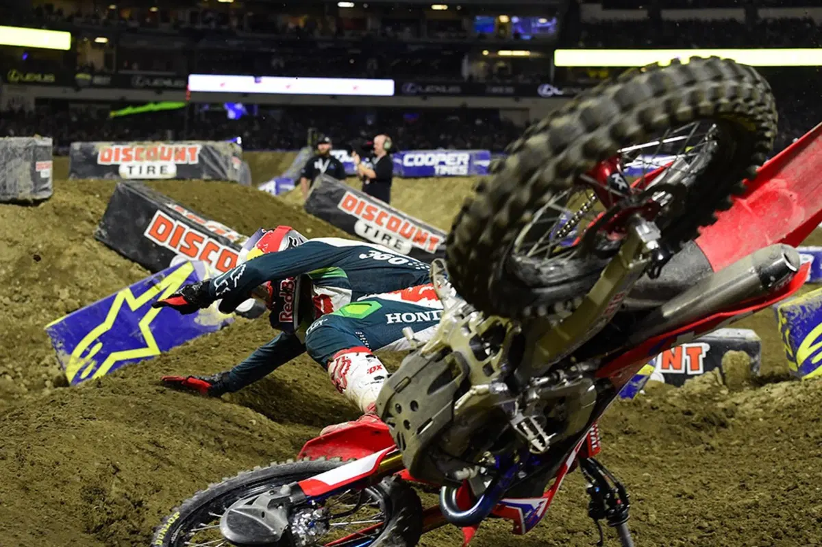 SX. Roczen: “La caduta mi è costata il podio” (10)