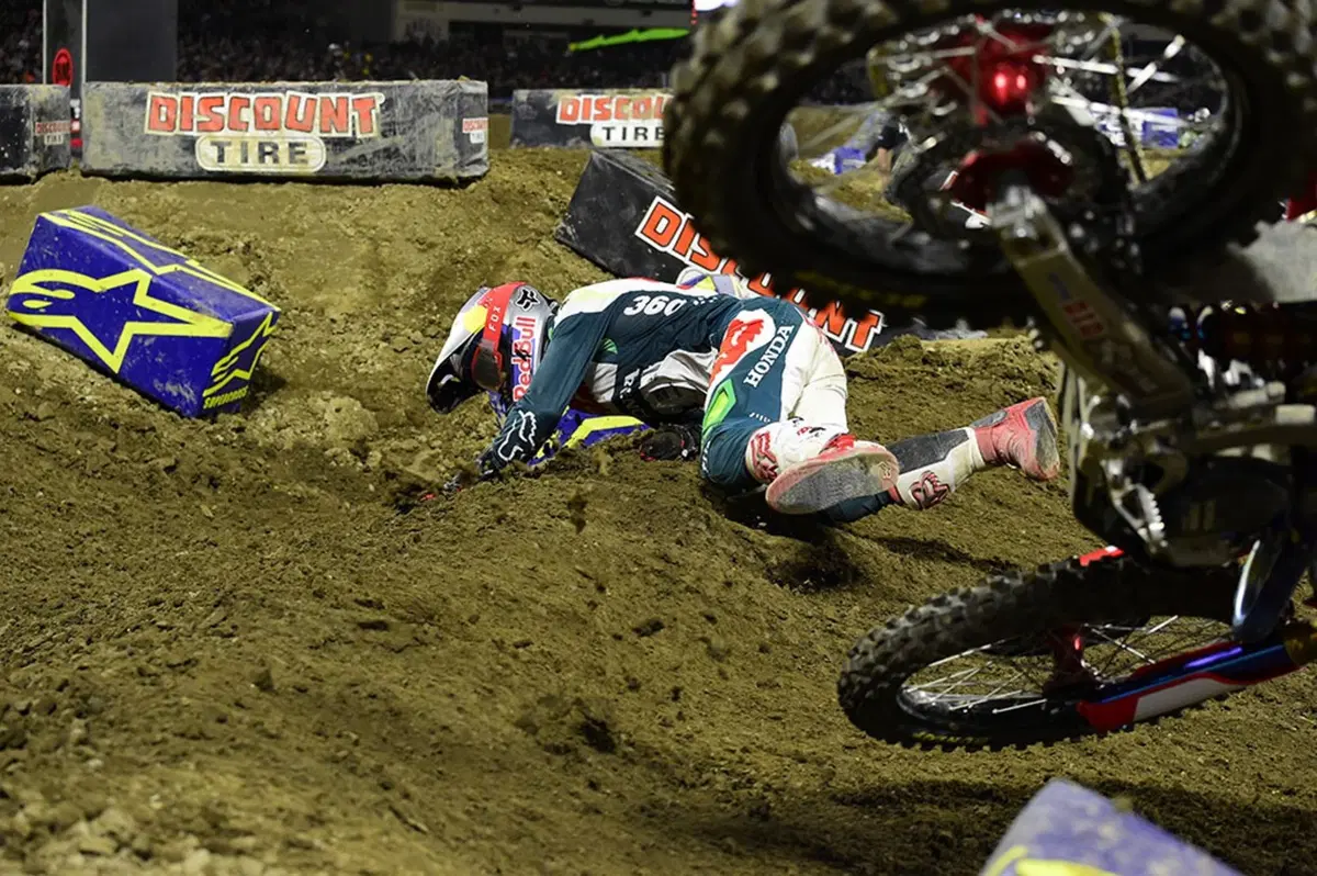 SX. Roczen: “La caduta mi è costata il podio” (12)