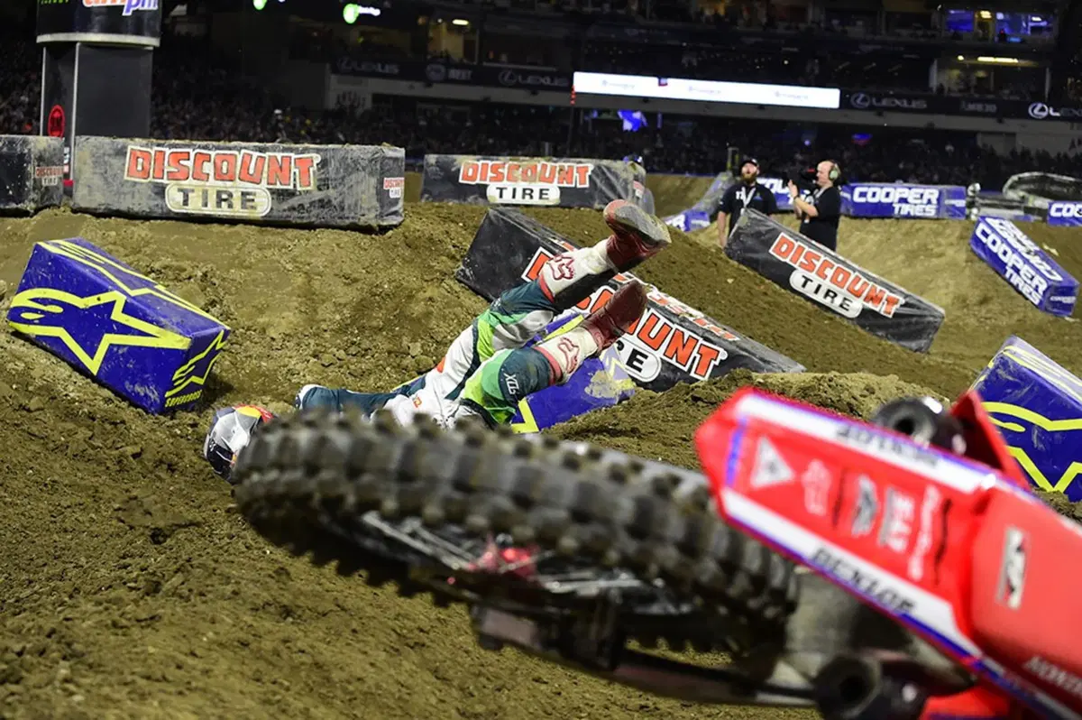 SX. Roczen: “La caduta mi è costata il podio” (13)