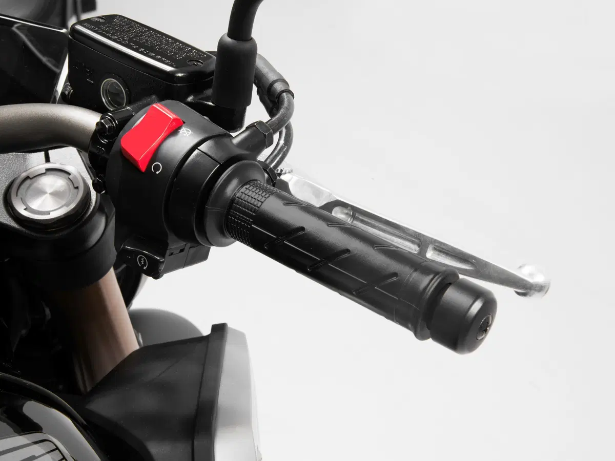 Honda CB650R. La media che mancava (4)