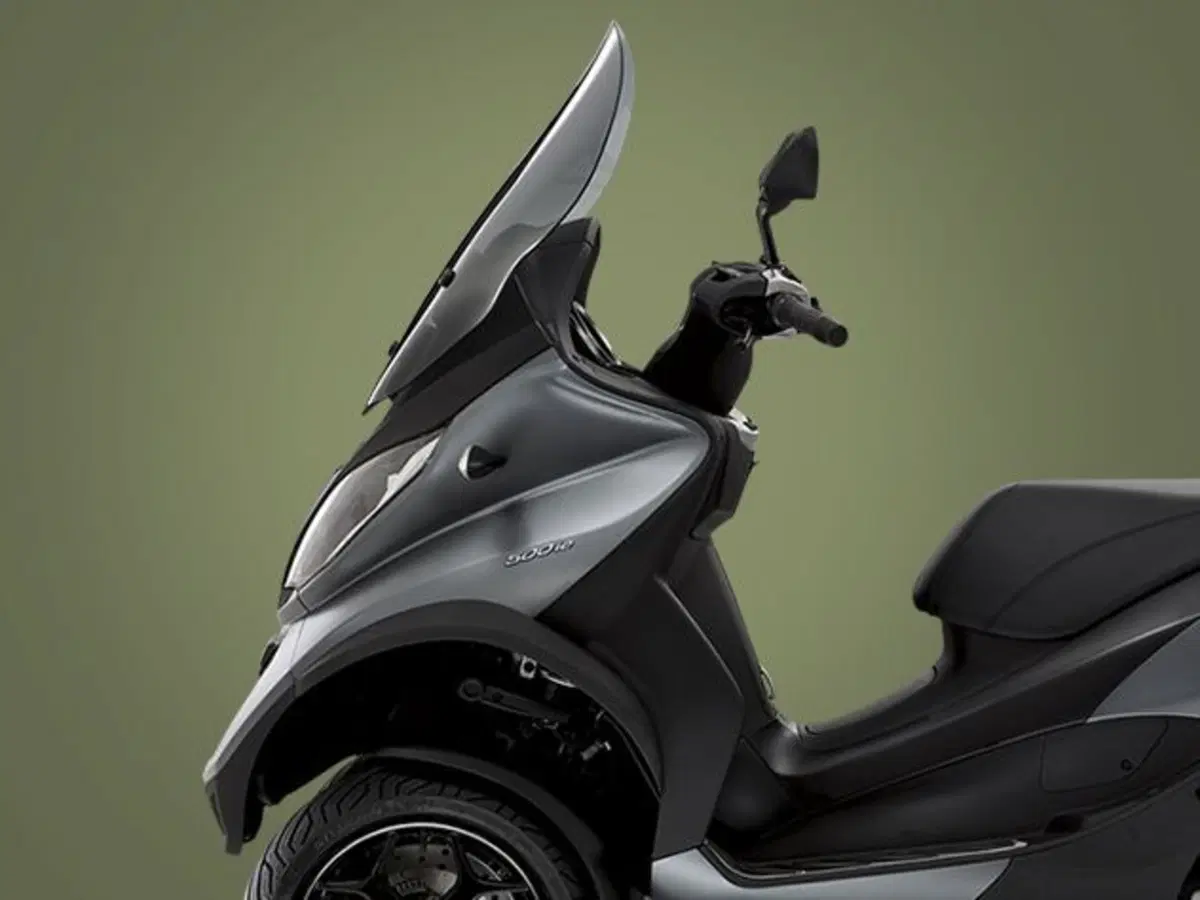 Piaggio MP3 MP3 500 ie Special Edition (2019) (4)