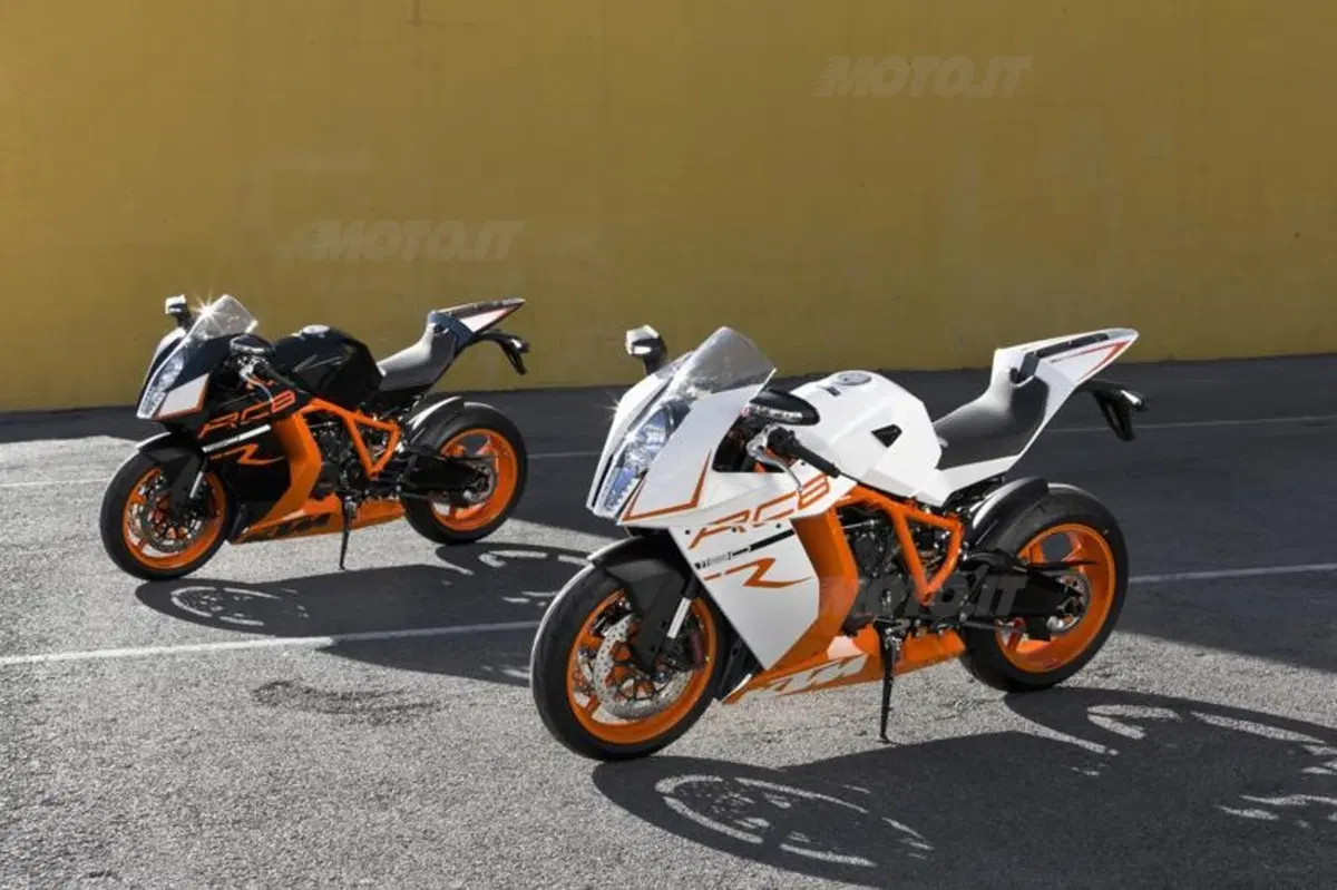 KTM RC8R  (16)