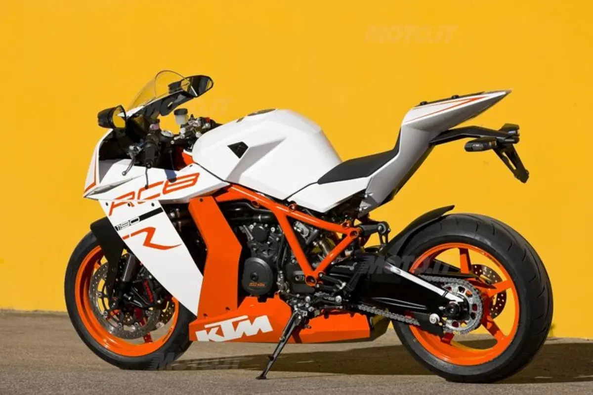 KTM RC8R  (19)