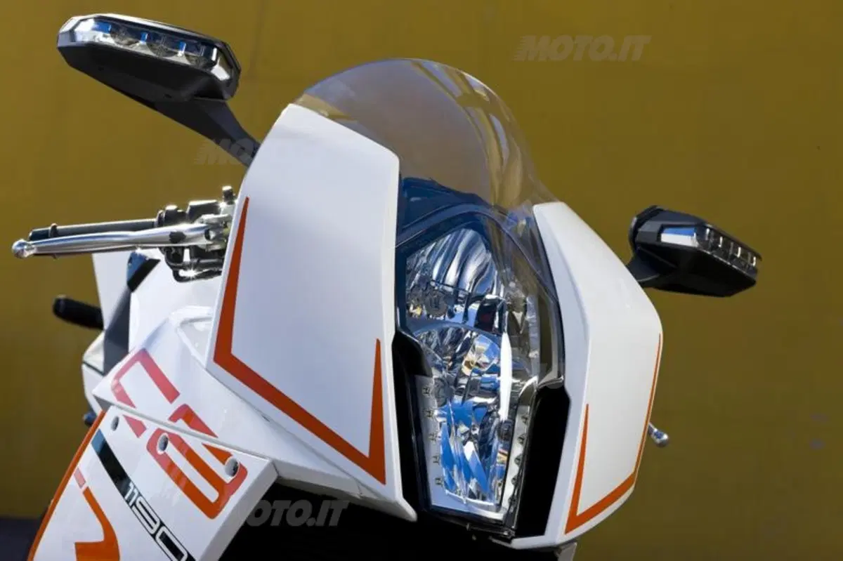 KTM RC8R  (26)