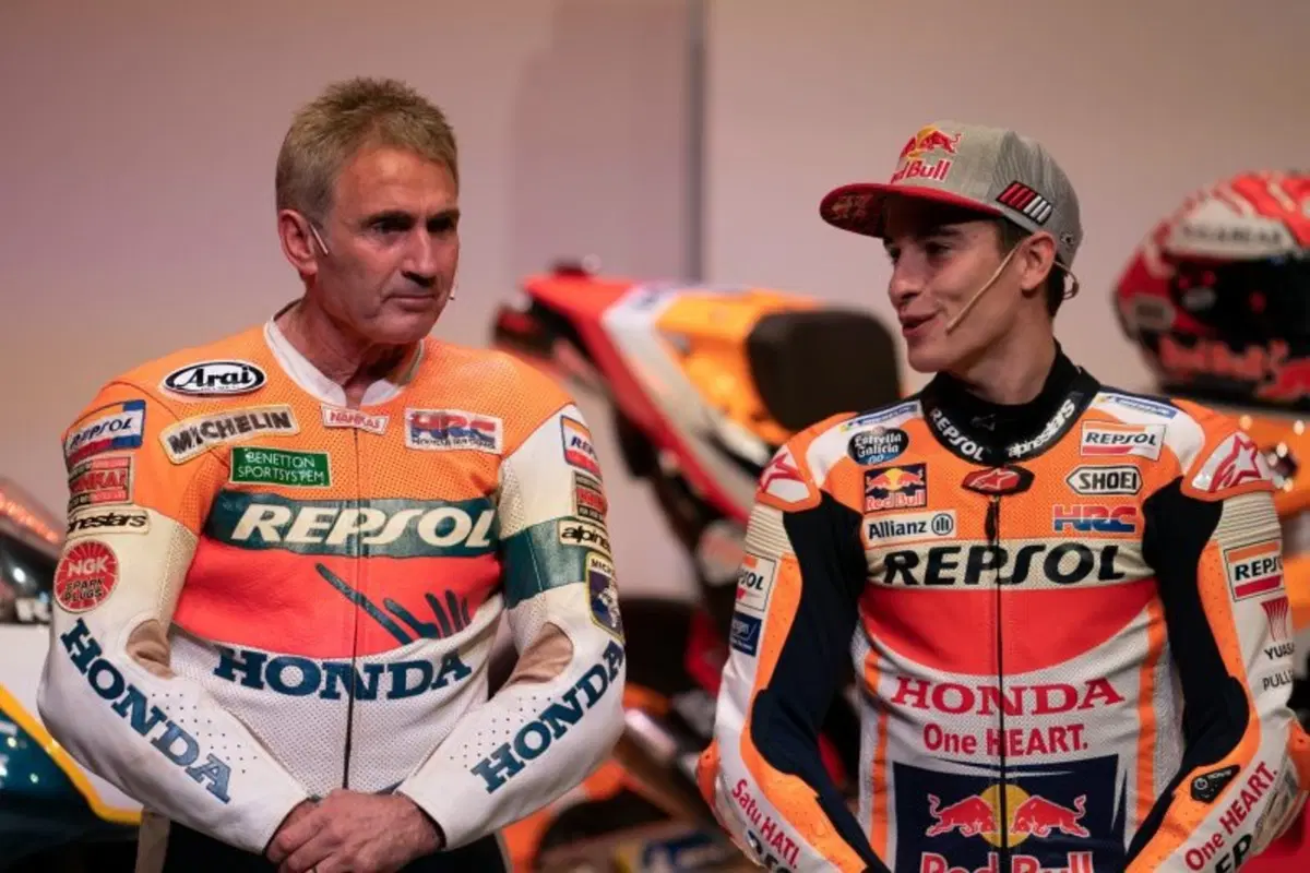Honda MotoGP: la presentazione del "dream team" con Marquez e Lorenzo (13)