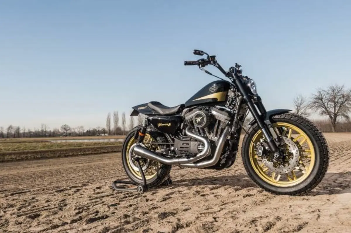 Harley – Davidson Parma: la XR1200 FT “The Answer” per la Battle of the Kings (4)
