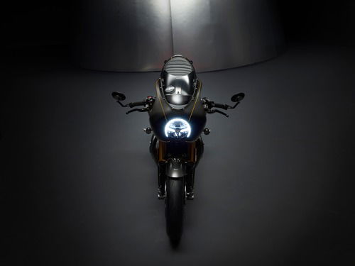 Triumph svela le Factory Custom Thruxton R e Rocket III (6)