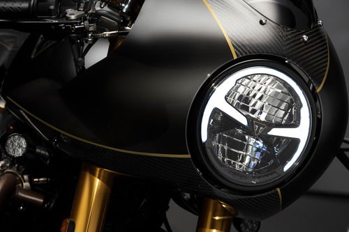 Triumph svela le Factory Custom Thruxton R e Rocket III (8)