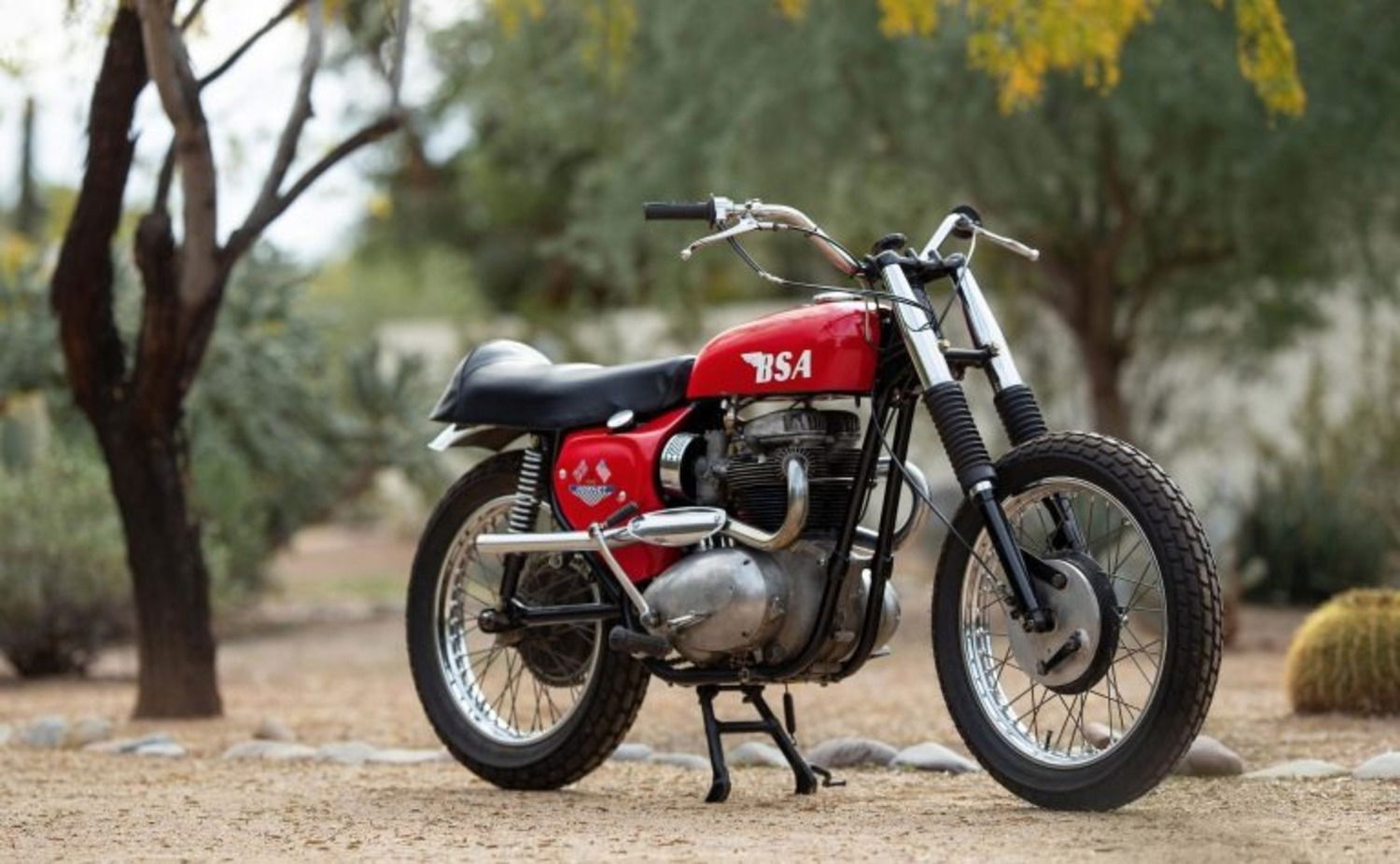 BSA Hornet del 1967: all'asta un bellissimo esemplare di desert racer