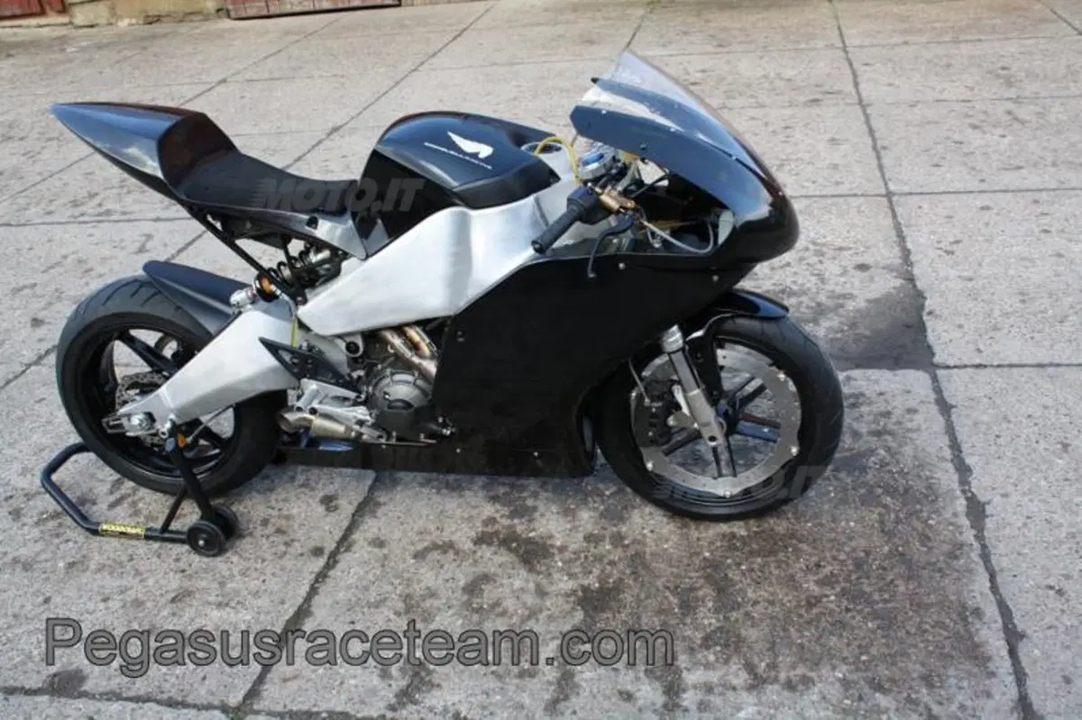Erik Buell Racing Typhon 1190 (4)
