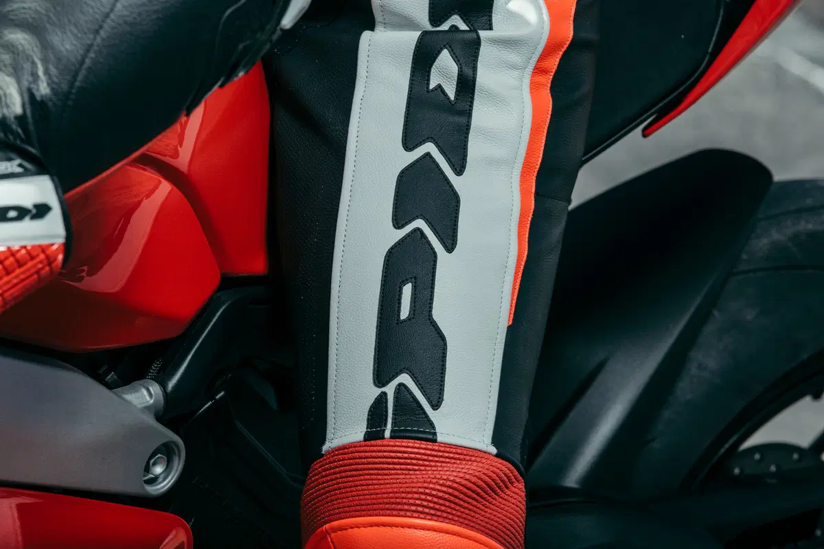 Tuta in pelle SPIDI Sport Warrior Perforated Pro (15)