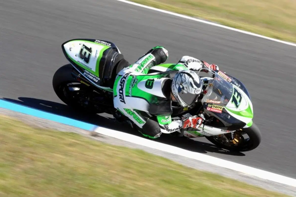 Ianuzzo in Supersport con Lorenzini e la Kawasaki (5)