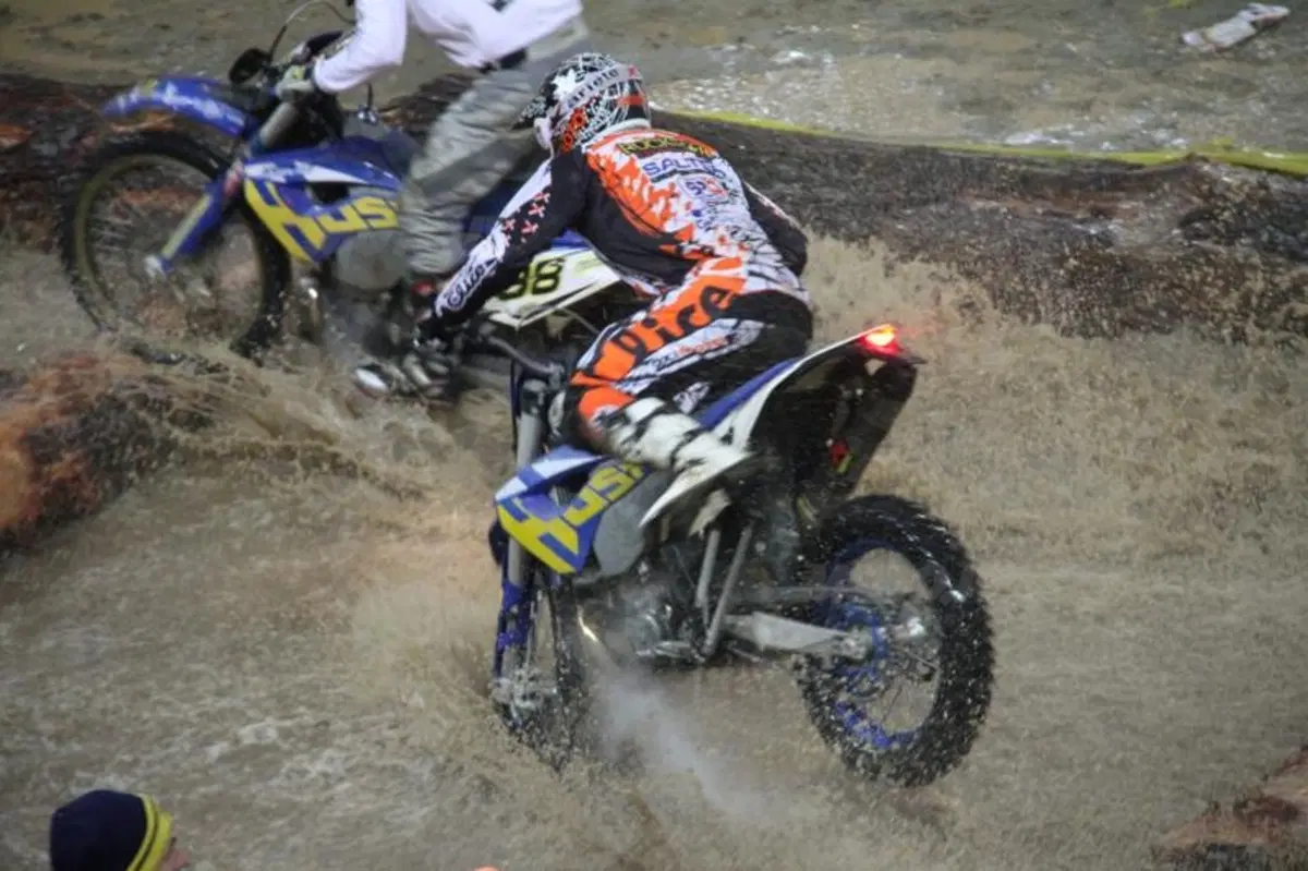 Mika Ahola (HM Honda) primo nell'Enduro Indoor di Genova (13)