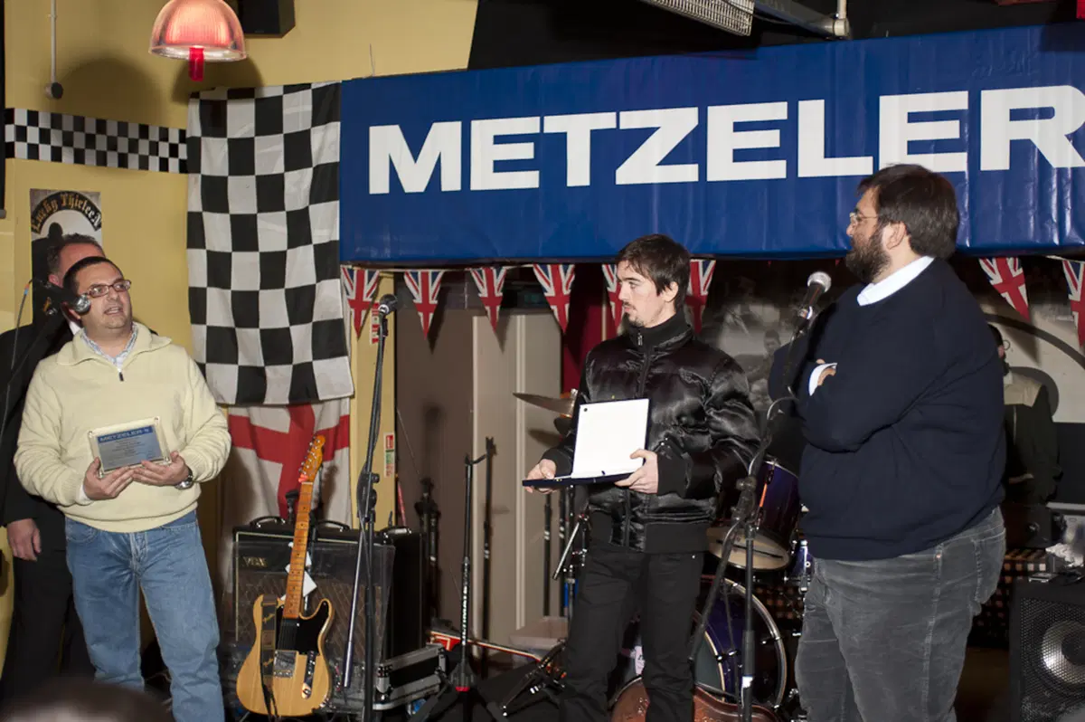 Metzeler presenta il calendario 2011 (35)
