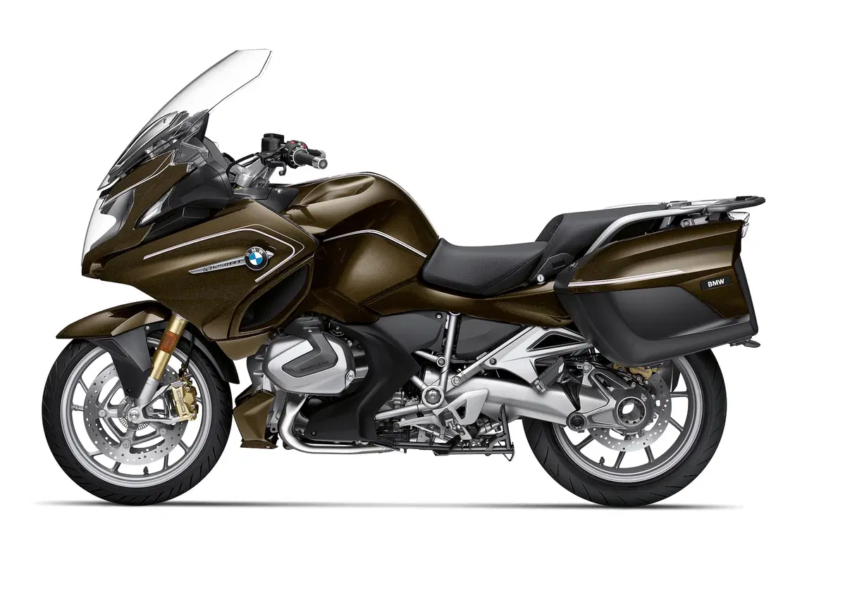 BMW R 1250RT. Viaggiare in prima classe