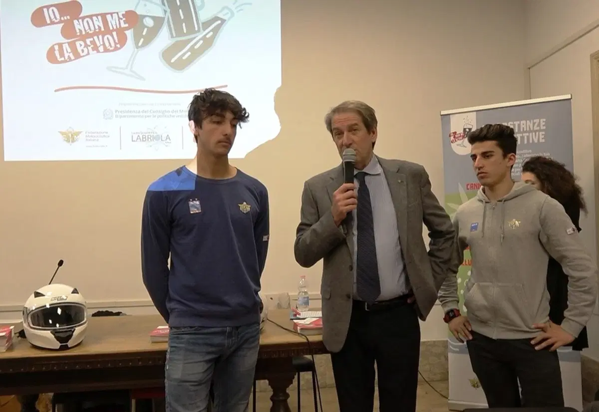 La FMI tra i banchi di scuola: 'Io non me la bevo' (3)