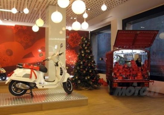 Natale con Vespa allo Spazio Broletto13