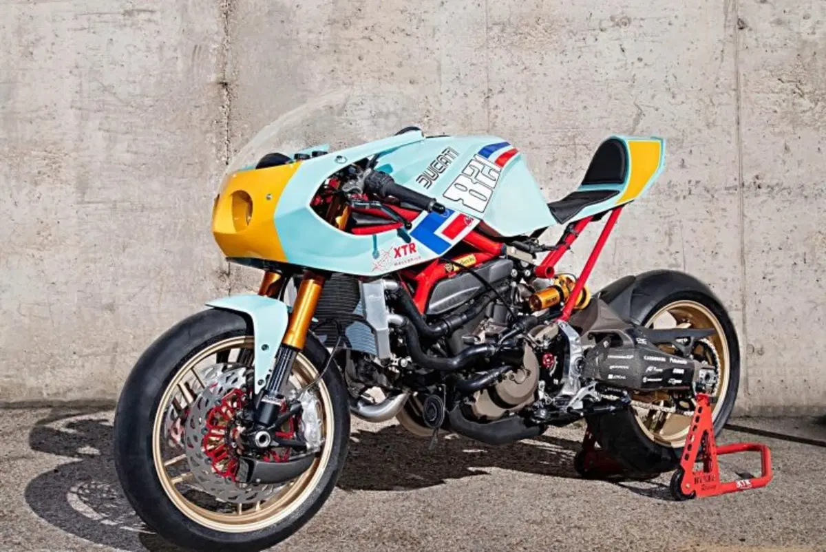 Ducati Monster 821 Pantah: una café racer pensata per le prestazioni (11)