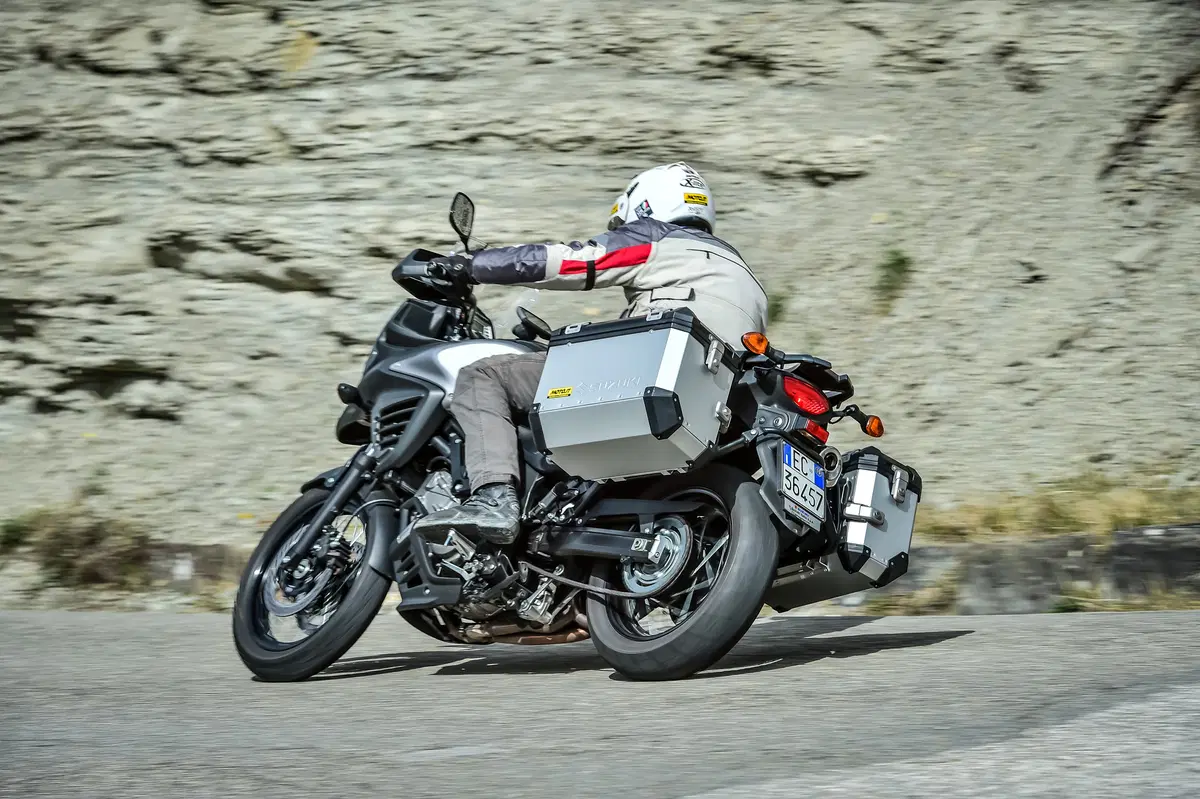Suzuki V-Strom 650XT ABS Fun Ride (4)