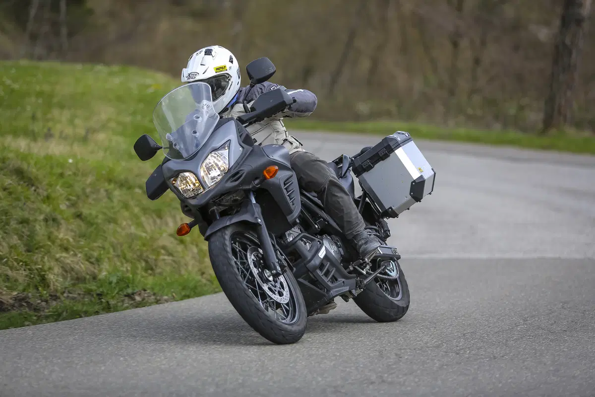 Suzuki V-Strom 650XT ABS Fun Ride (8)